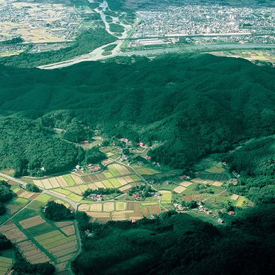 国見山廃寺跡(極楽寺) (国指定史跡)の写真(岩手県北上市)